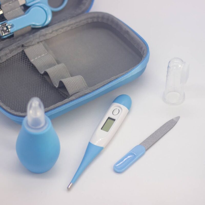 Гигиенический набор для малышей Я родился Baby Care Kit 8 предметов 4