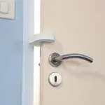 Блокиратор Safety Slam Stopper мягкий — 2