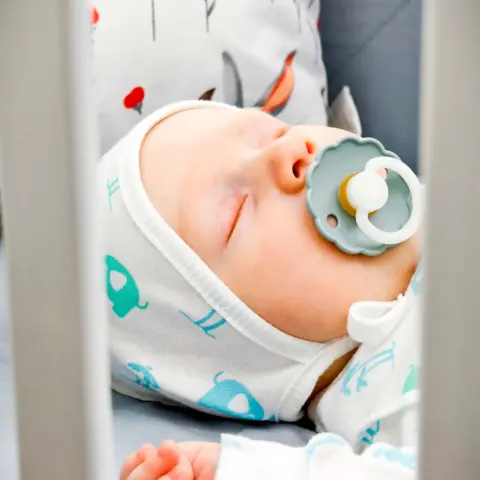 Фото Чепчик babycare слоник