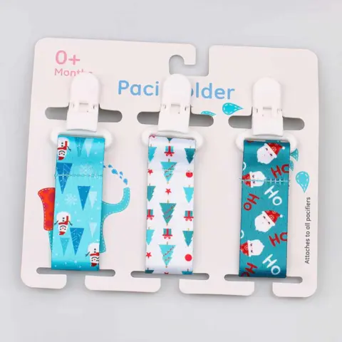 Фото Комплект держателей на прищепке Paci Holder Елочка, Санта, Снеговик 3 шт