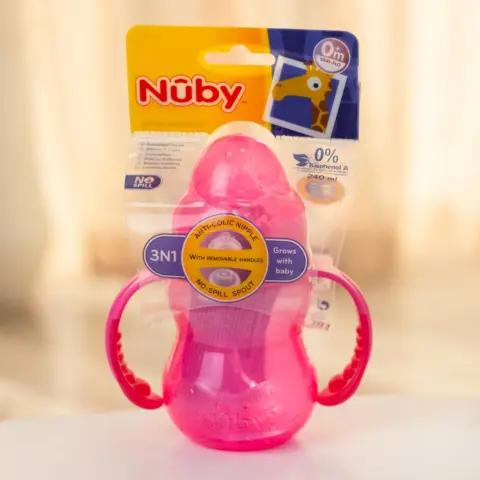 Фото Nuby Детская Бутылочка Тренировочная с соской и ручками Evolution Bottle 3в1