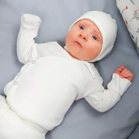 Фото Однотонная распашонка babycare