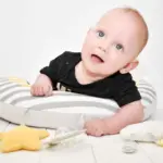 Подушка для занятий Nuby мечтательное облако и звезда 0+ мес — 2